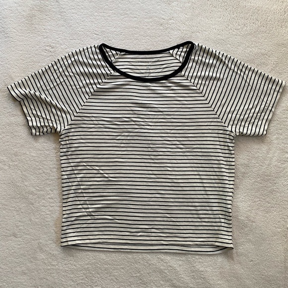 Ribbed, black and white striped T, American Eagle, L - Picture 1 of 3